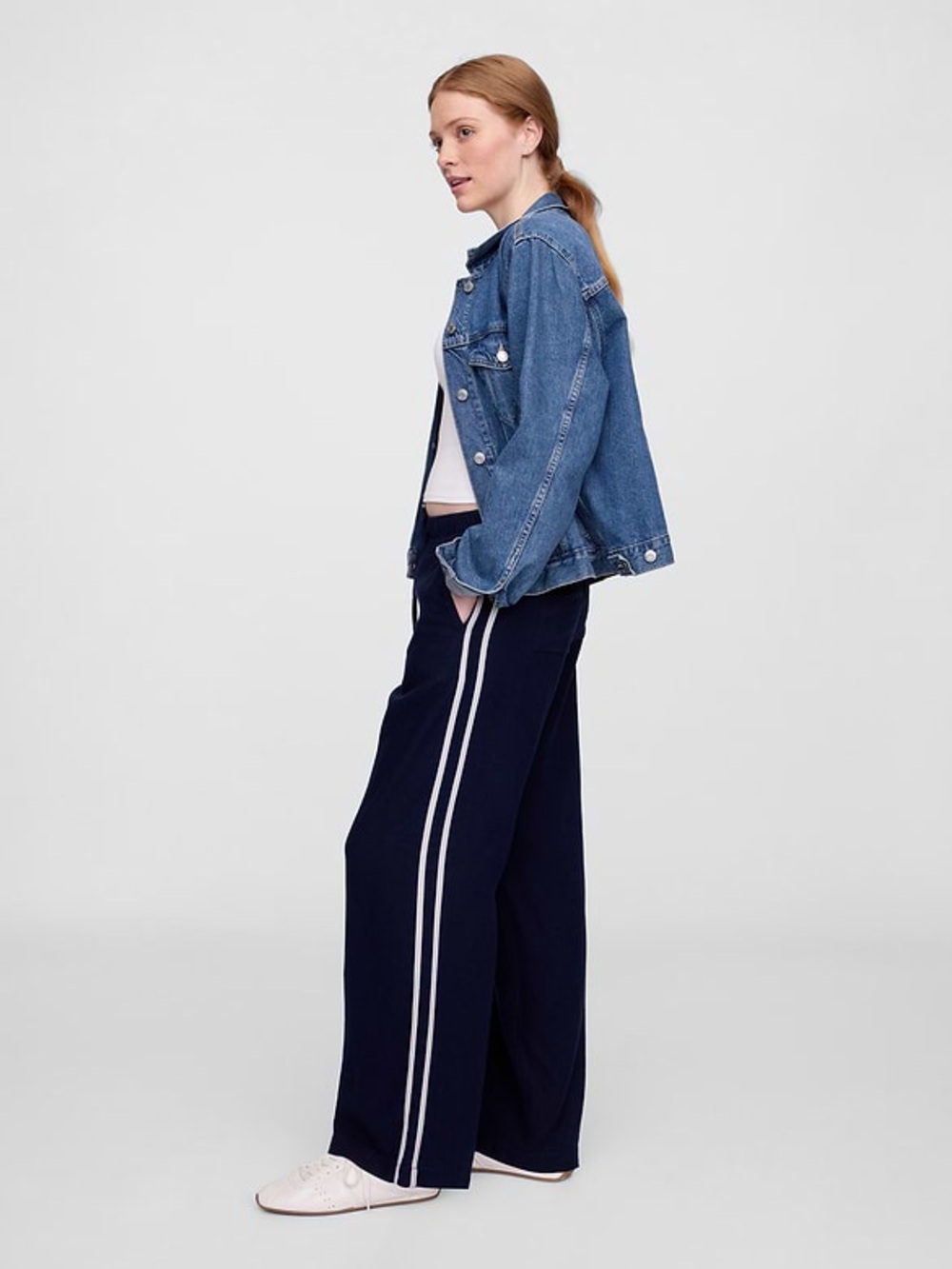 Gap Pull on wide leg linen track pant in navy/white